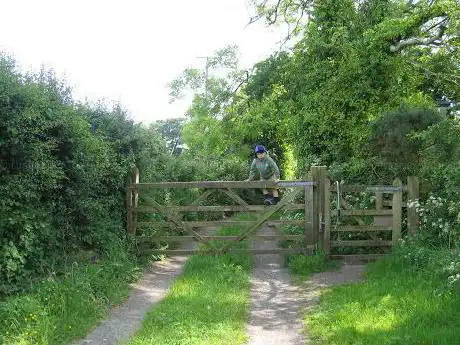 Cors Erddreiniog