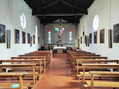 Photo de Chiesa della Sacra Famiglia