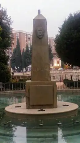 Photo de Monumento a Felix Rodriguez de la Fuente