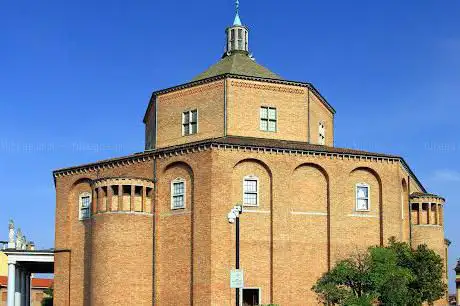 Photo de Chiesa di S. Maria Nascente