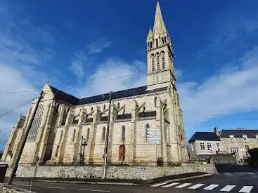 Photo de Church of Saint Cast Guildo