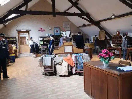 Photo de Musée du Machinisme Agricole - Imprimerie - Facteur rural