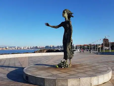 Photo de Monument à la mère de l'émigrant