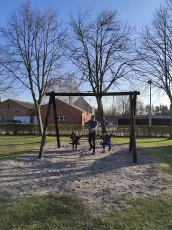 Photo de Speeltuintje Achter Kennes