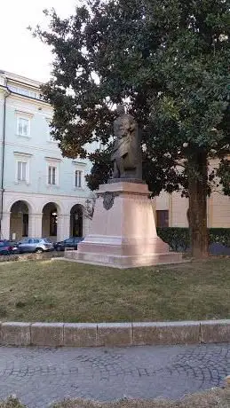 Photo de Monument to Giuseppe Saracco