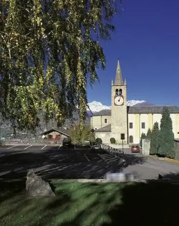 Photo de Church of Saint Columba