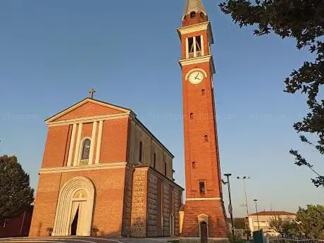Photo de Parish of the Sacred Heart of Jesus
