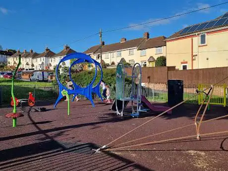 Third Avenue Play Area