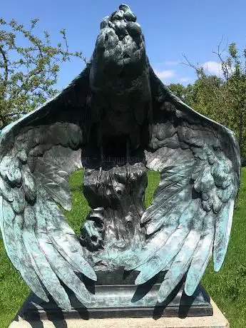 Statue Condor 1908 par Josue Dupon