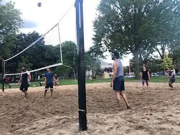 Parc Jarry beach volleyball courts