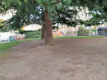 Square des Brunettes