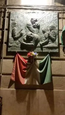 Photo de Lapide a memoria della strage di via Carini