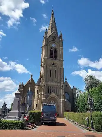 Église catholique de l'Assomption-de-Notre-Dame d'Herzeele et son Cimetière