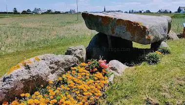 Menhir De Diévet
