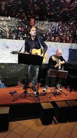 THE NOTE CLUB