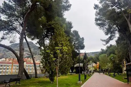 Photo de Parque de Cervantes