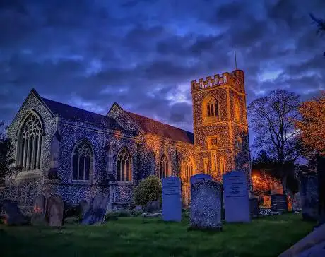 Photo de St John The Evangelist C Of E Church