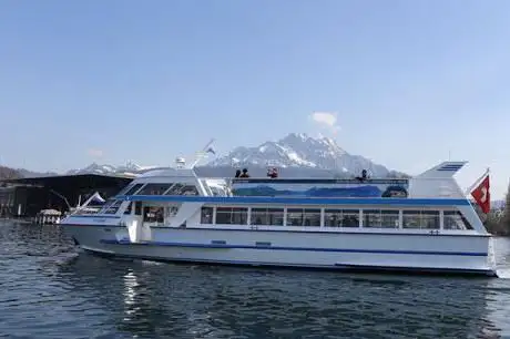 Photo de SNG - St. Niklausen Schiffgesellschaft Genossenschaft