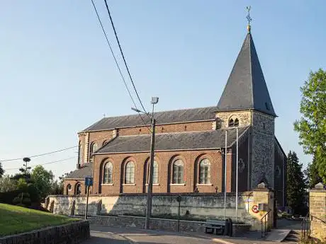 Sint-Hubertuskerk Henis