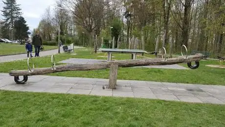 KinderSpielplatz Holeeholz