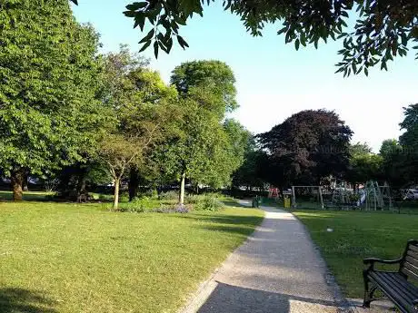 Photo de Hartfield Square