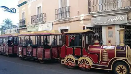 Photo de TREN TURÃSTICO DE BAEZA
