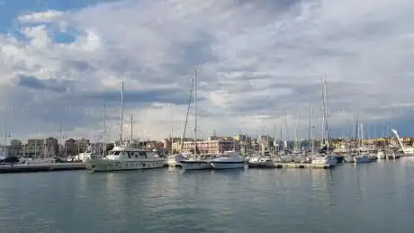 PESCATURISMO ALL'ASINARA CON MOTOBARCA CRISTINA DI ANTONIO E GIOVANNI SALIS