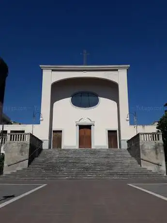Photo de Church of Saint Mary of the Rosary