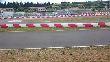 Photo de Karting Koper / Kartodromo Capodistria