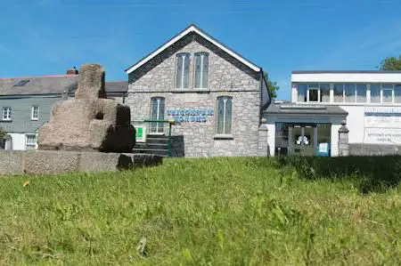 Photo de Elburton Methodist Church
