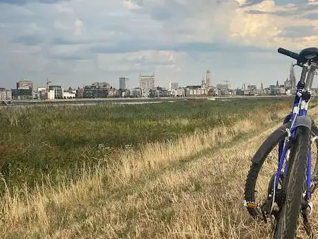 Uitstroompunt overstromingsgebied L-O