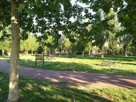 Photo de El Segundo Sotillo Park