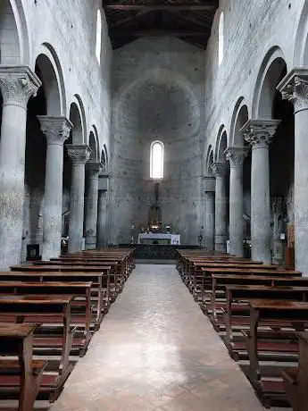 Photo de Chiesa di Santa Maria Nuova