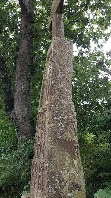 Menhir christianisé de Rungléo