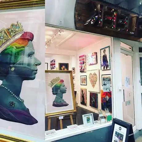 Vandal Gallery