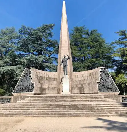 Monumento ad Alcide de Gasperi