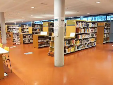 Photo de Biblioteca Guinardó - Mercè Rodoreda