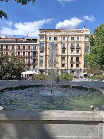 Photo de Plaza del Rey