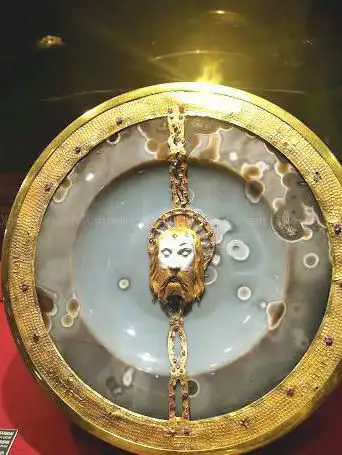 Treasure Museum