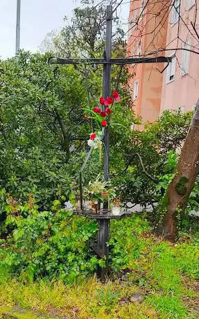 Crocifisso stilizzato