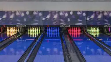 Crosly Bowling