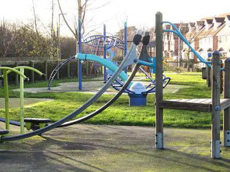 Photo de Riverside Playground