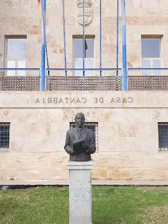 Photo de Monumento a Gerardo Diego