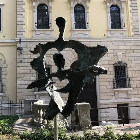 Photo de Monumento Romeo e Giulietta