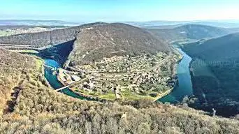 Photo de Belvedere Des Ruines Du Chateau De Vaite