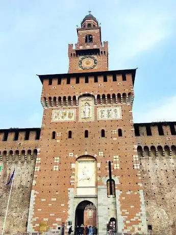 Photo de Filarete Tower
