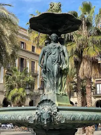 Photo de Font de les Tres Gràcies