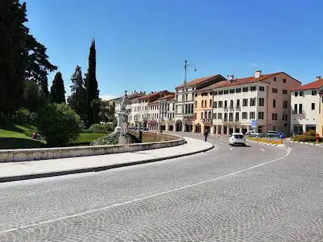 Photo de Piazza Giorgione
