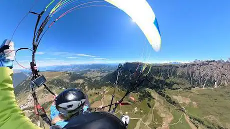 Flydifferent Tandem Paragliding Flugschule
