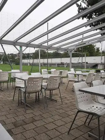 Photo de Fussballplatz Lengg